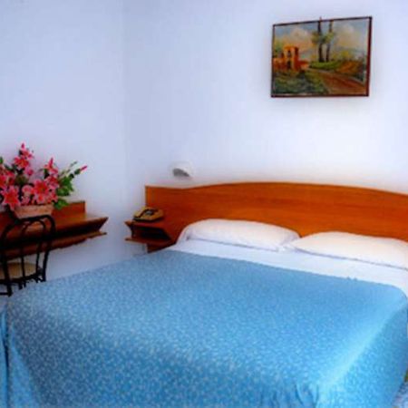 Hotel Cavour Sorrent Exterior foto
