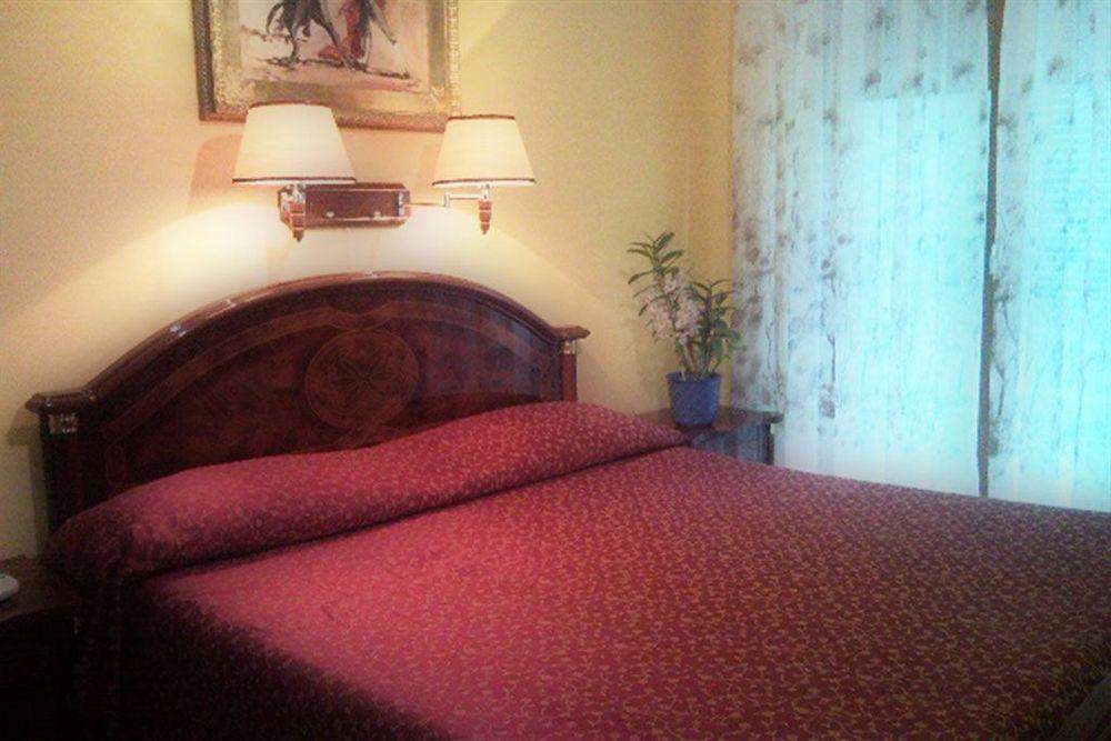 Hotel Cavour Sorrent Exterior foto